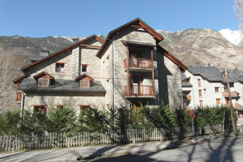 Apartamento Duplex con vistas en Benasque Exterior foto