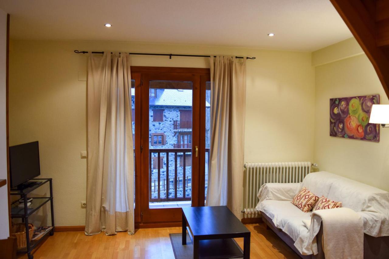 Apartamento Duplex con vistas en Benasque Exterior foto
