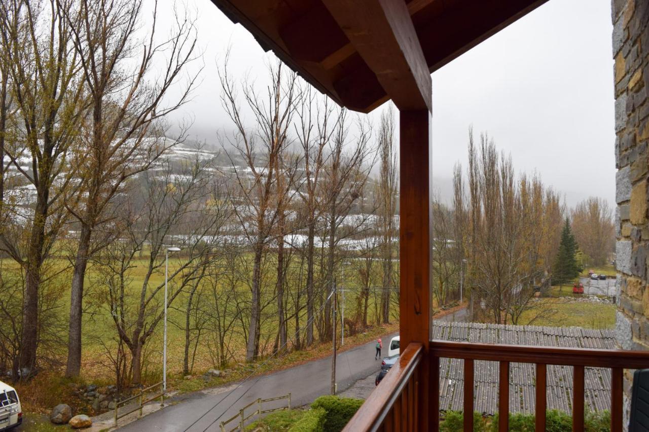 Apartamento Duplex con vistas en Benasque Exterior foto