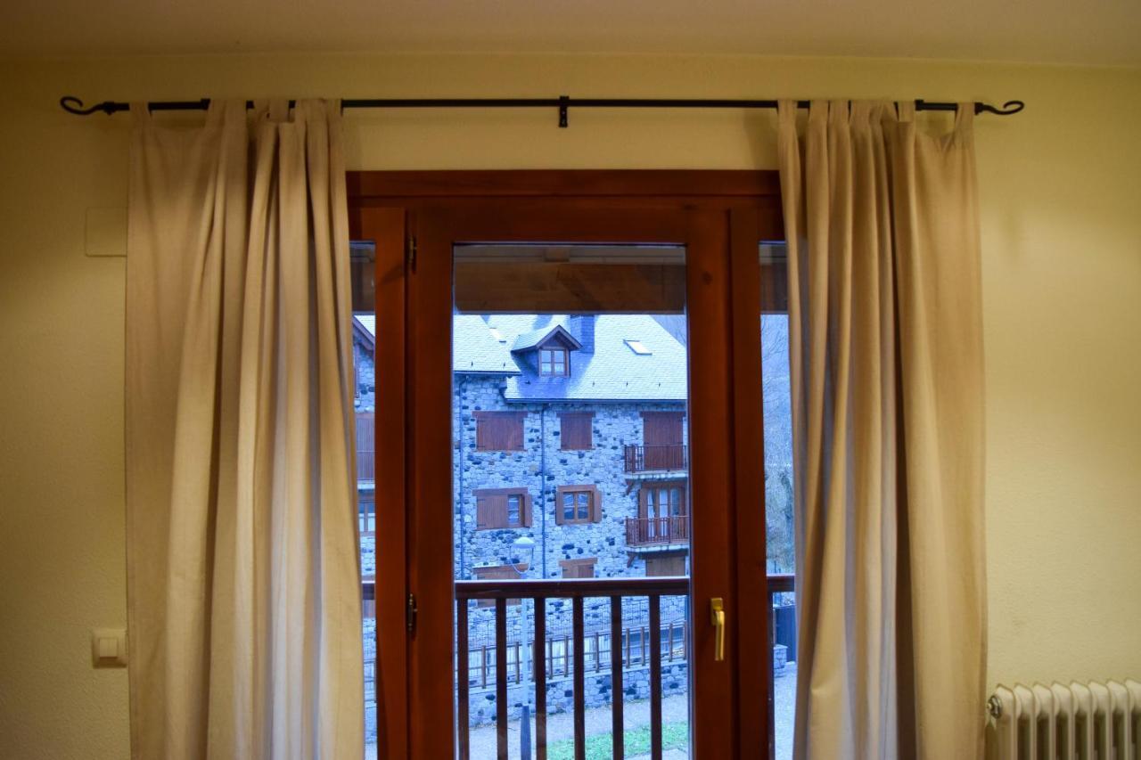 Apartamento Duplex con vistas en Benasque Exterior foto